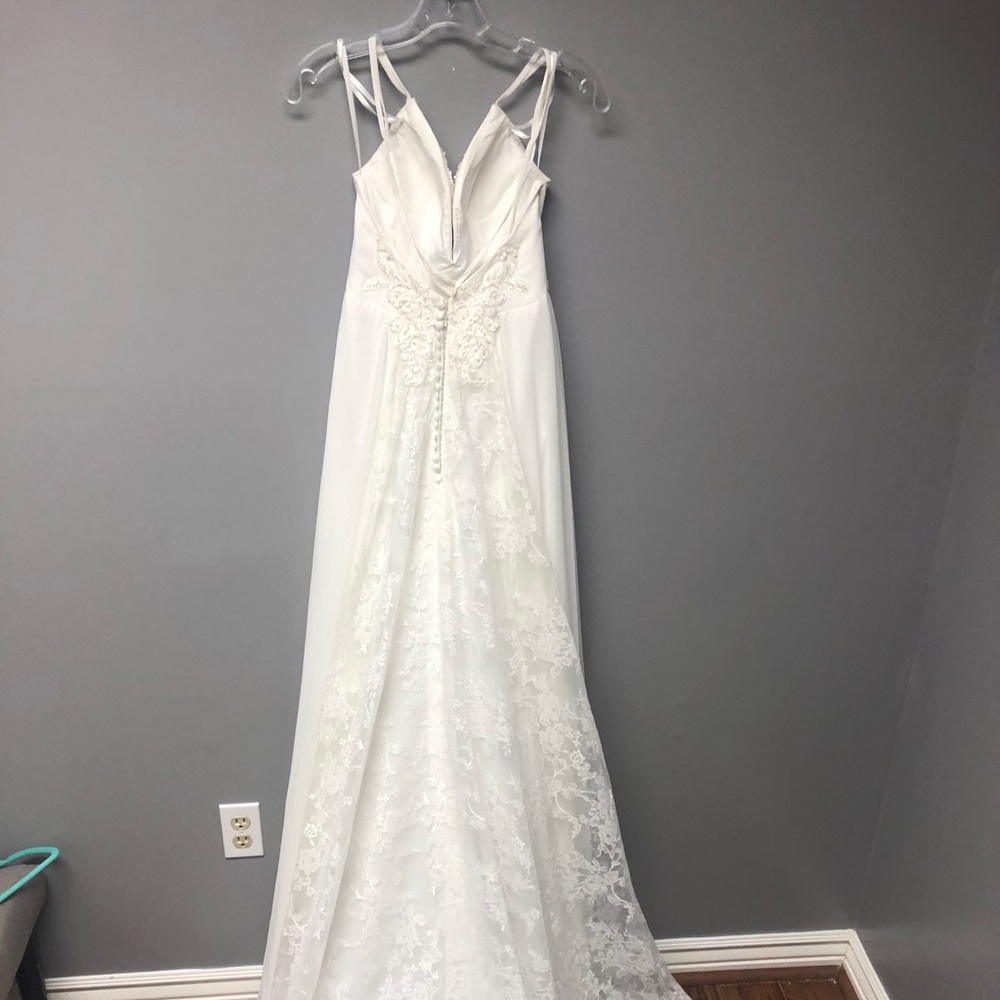 Sincerity by Justin Alexander Boho Wedding Dress - Picture 5 of 8